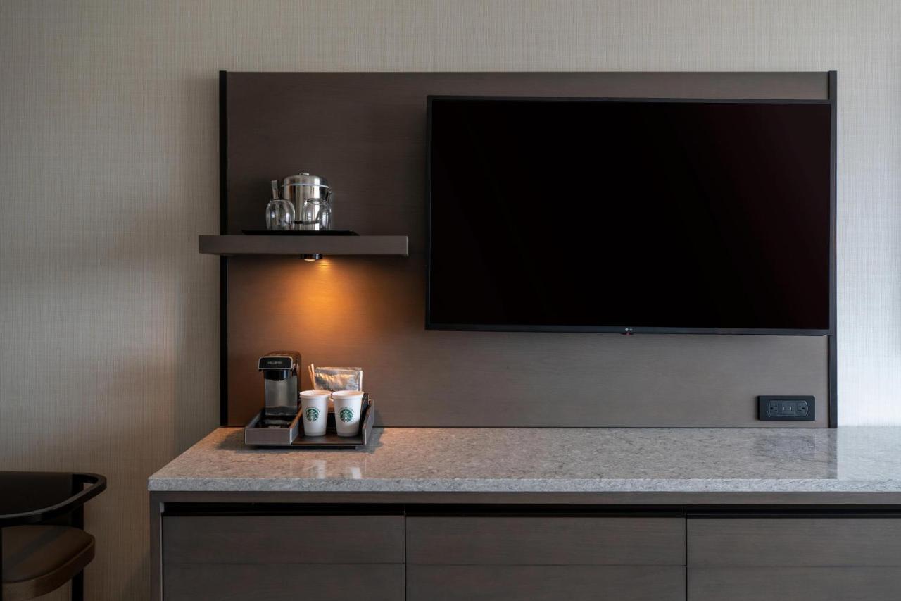 The Westin Chicago Lombard Hotell Eksteriør bilde
