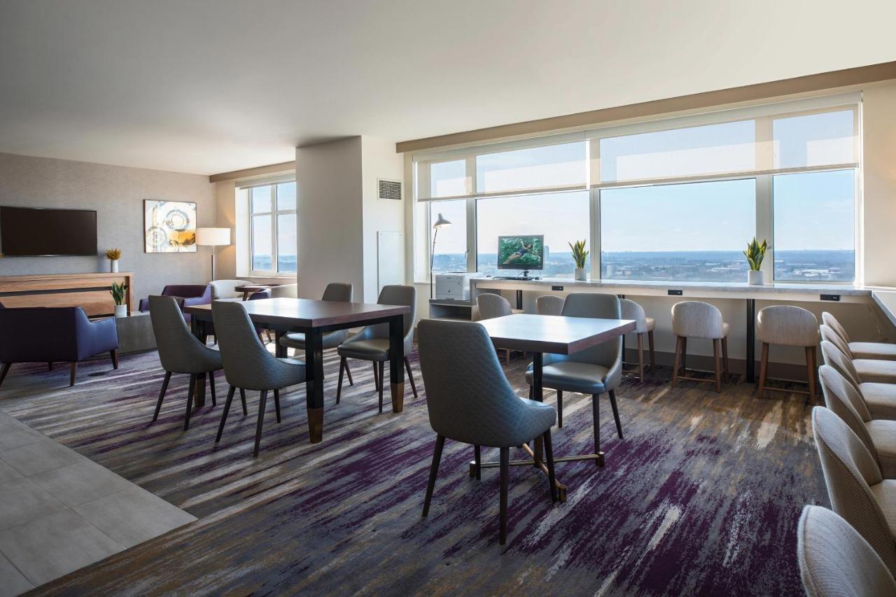 The Westin Chicago Lombard Hotell Eksteriør bilde