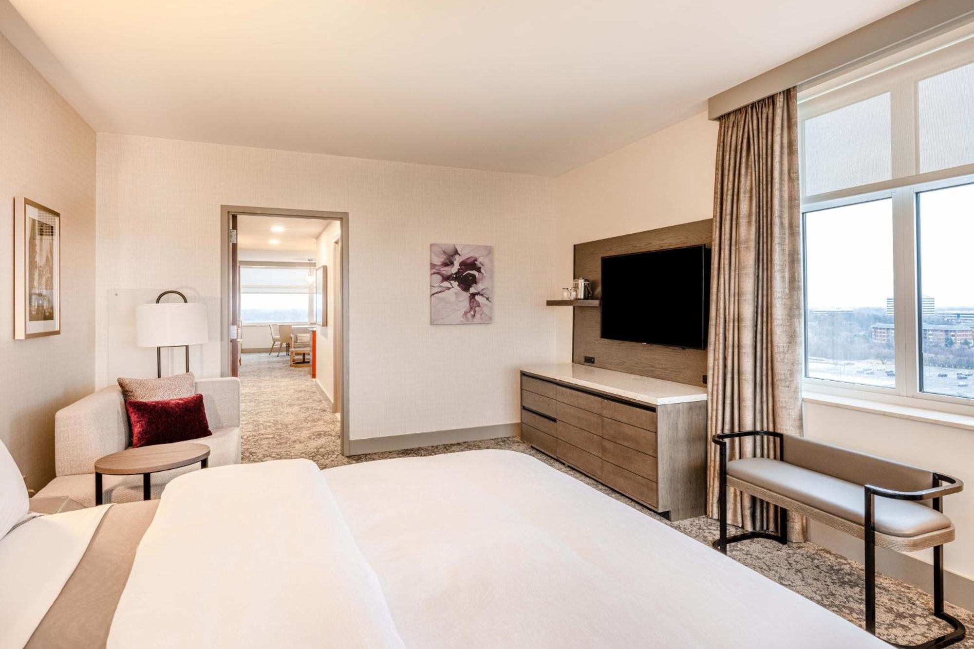 The Westin Chicago Lombard Hotell Eksteriør bilde
