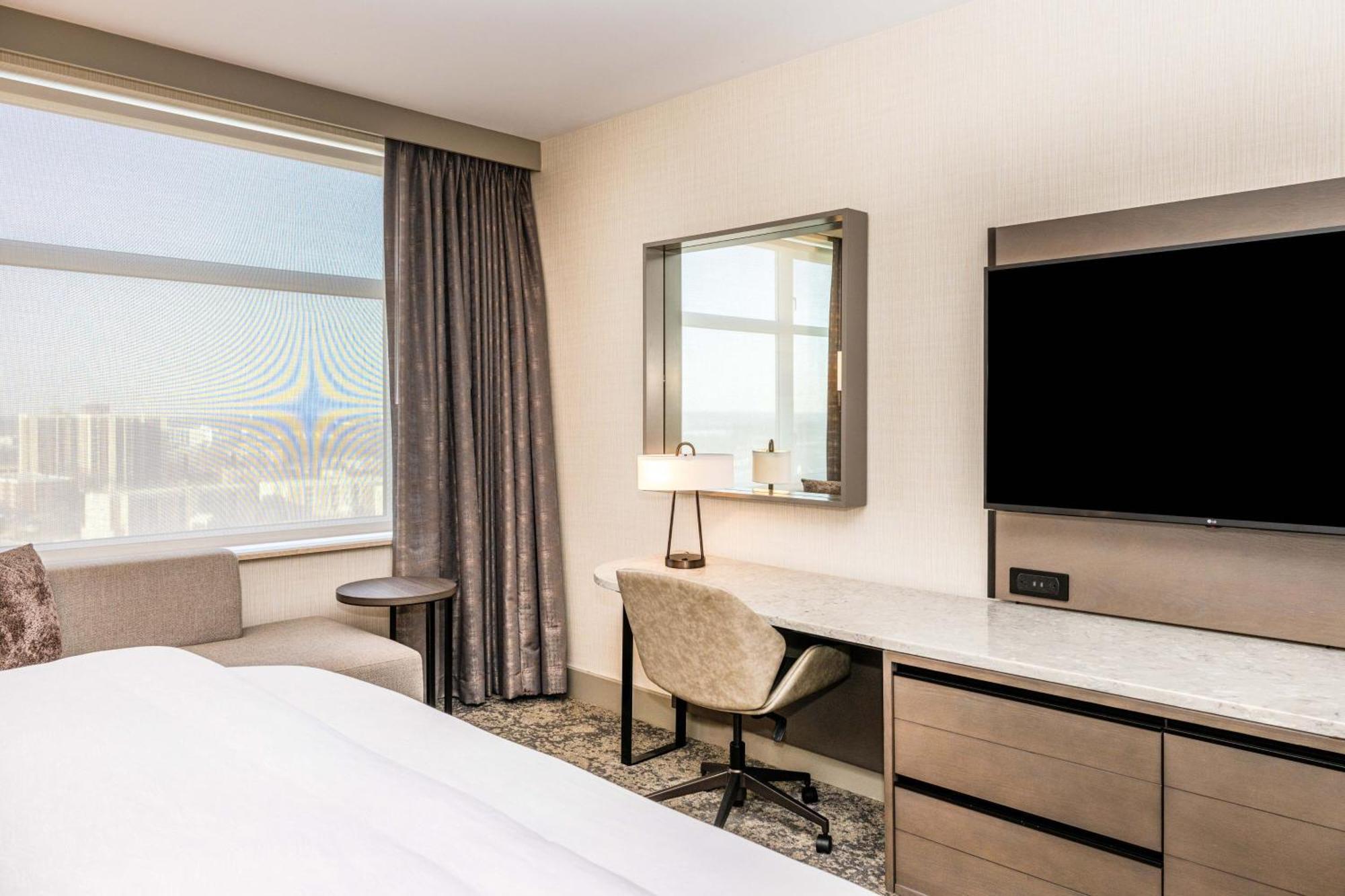 The Westin Chicago Lombard Hotell Eksteriør bilde